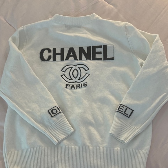 CHANEL Sweaters - CHANEL Ivory Sweater with Iconic Logo